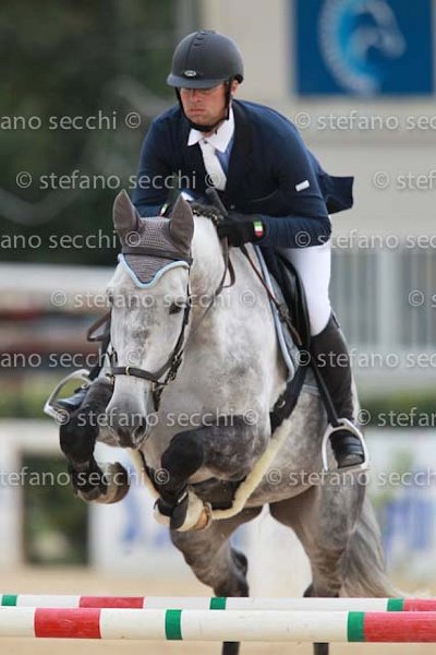 SALA_PASCHMINA_GIO CAV 2011_SS3_9650.jpg